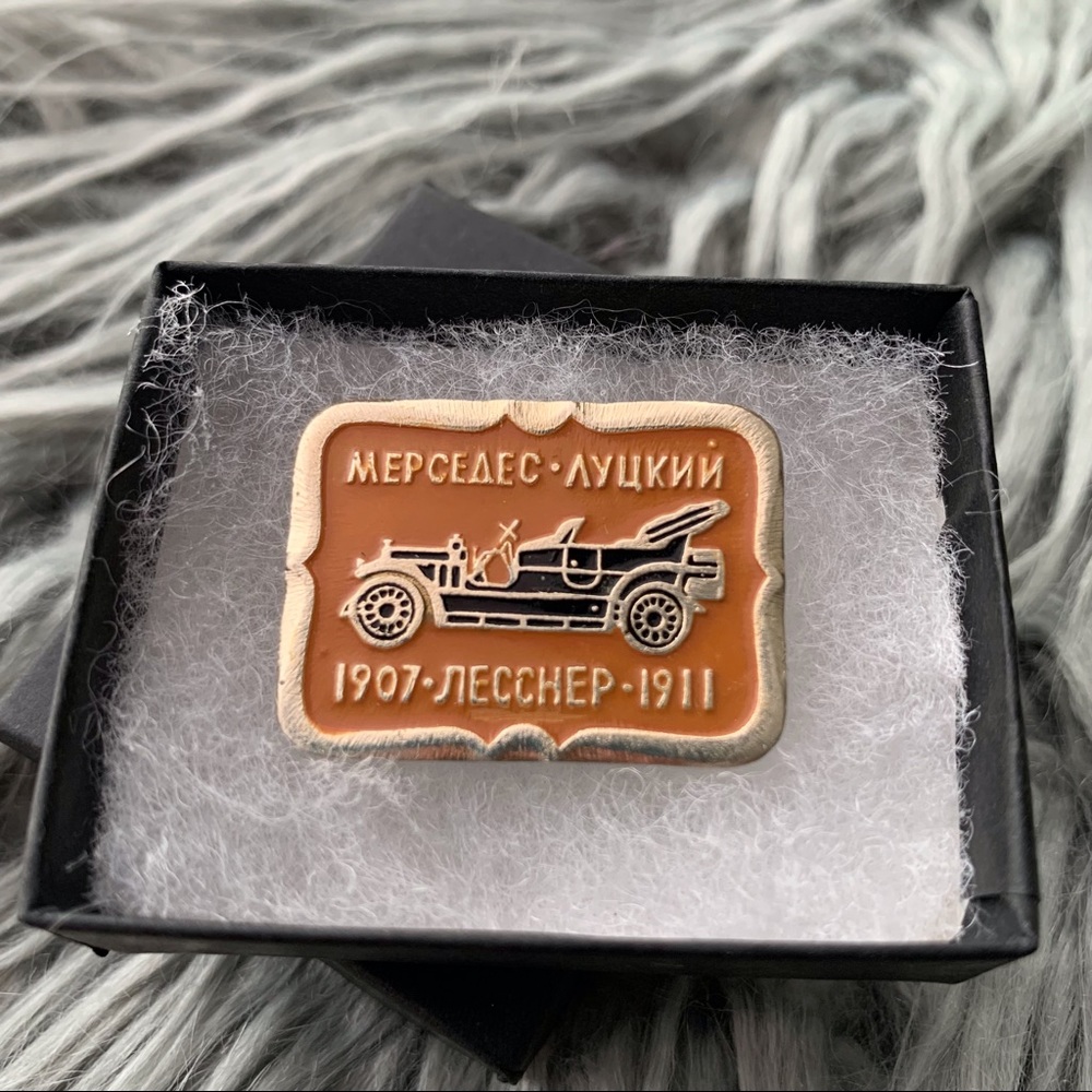 Retro Cars Automobile Vintage Soviet Pin Badge Mercedes Benz LESSNER USSR RARE